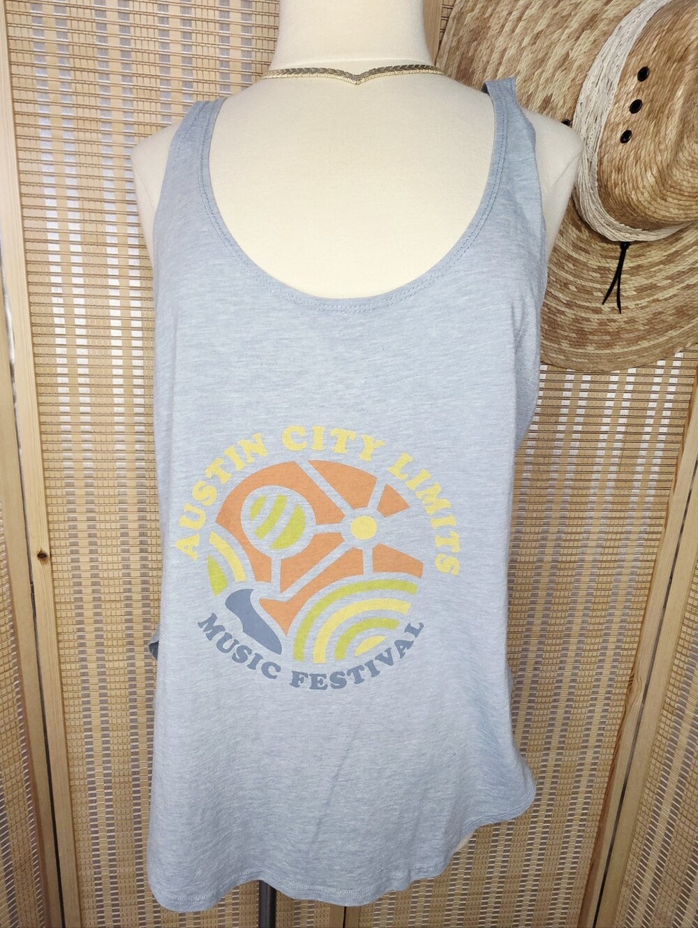 Austin City Limits sky blue tank top in size XL